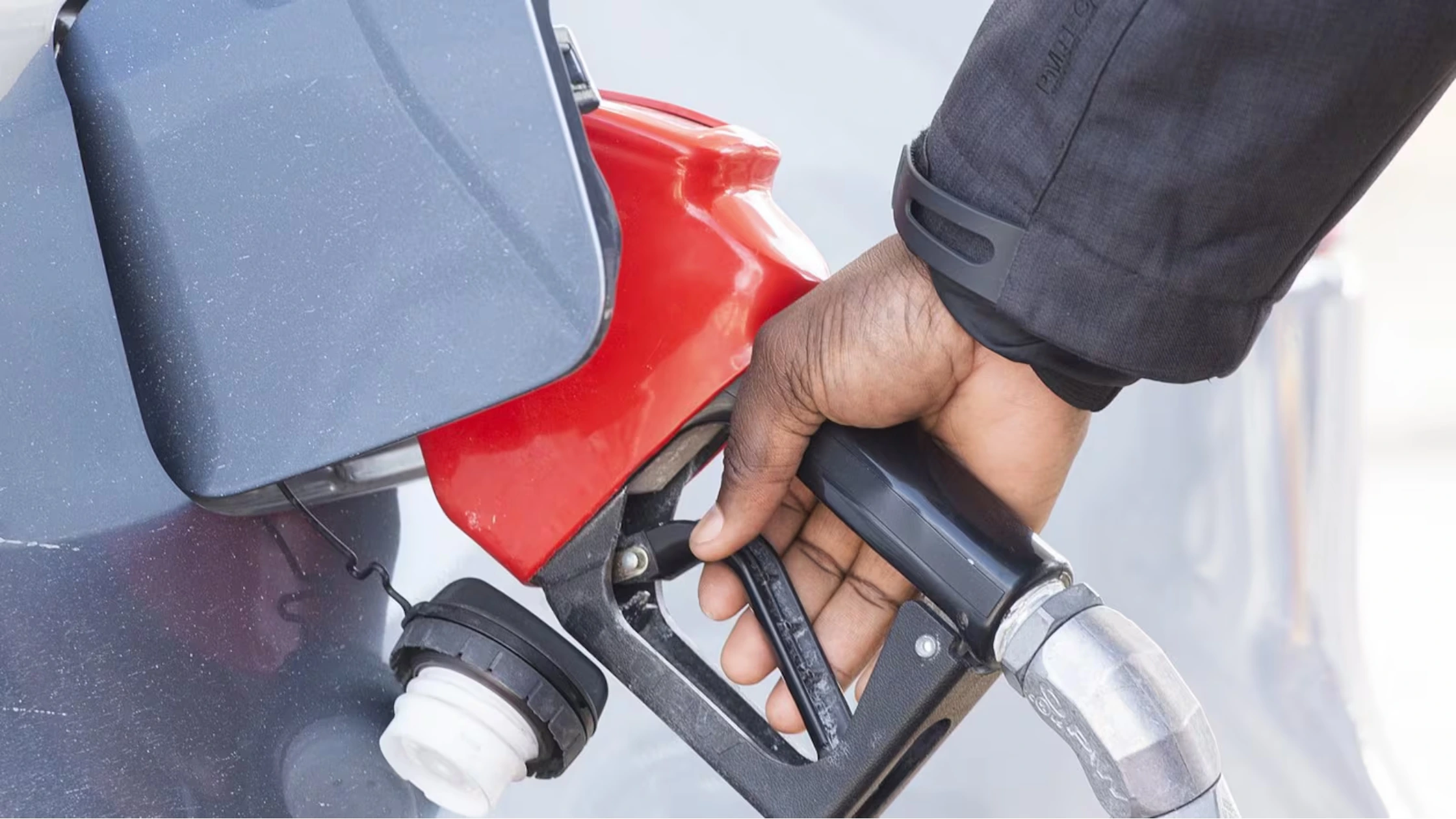 ഒന്റാറിയോയിൽ ശനിയാഴ്ച മുതൽ ഗ്യാസ് വില കുറയാൻ സാധ്യത