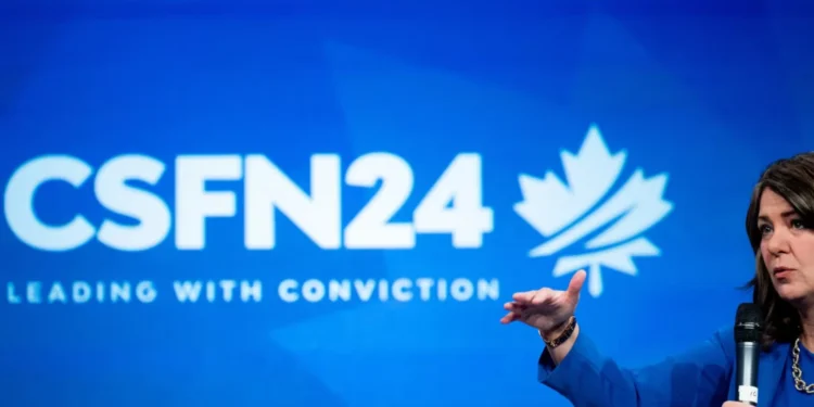 ഒട്ടാവയിൽ തെരഞ്ഞെടുപ്പ് സമ്മേളനം; യുഎസ് താരിഫ് വക്താവും ആൽബർട്ട പ്രീമിയർ സ്മിത്ത് എത്തുന്നു