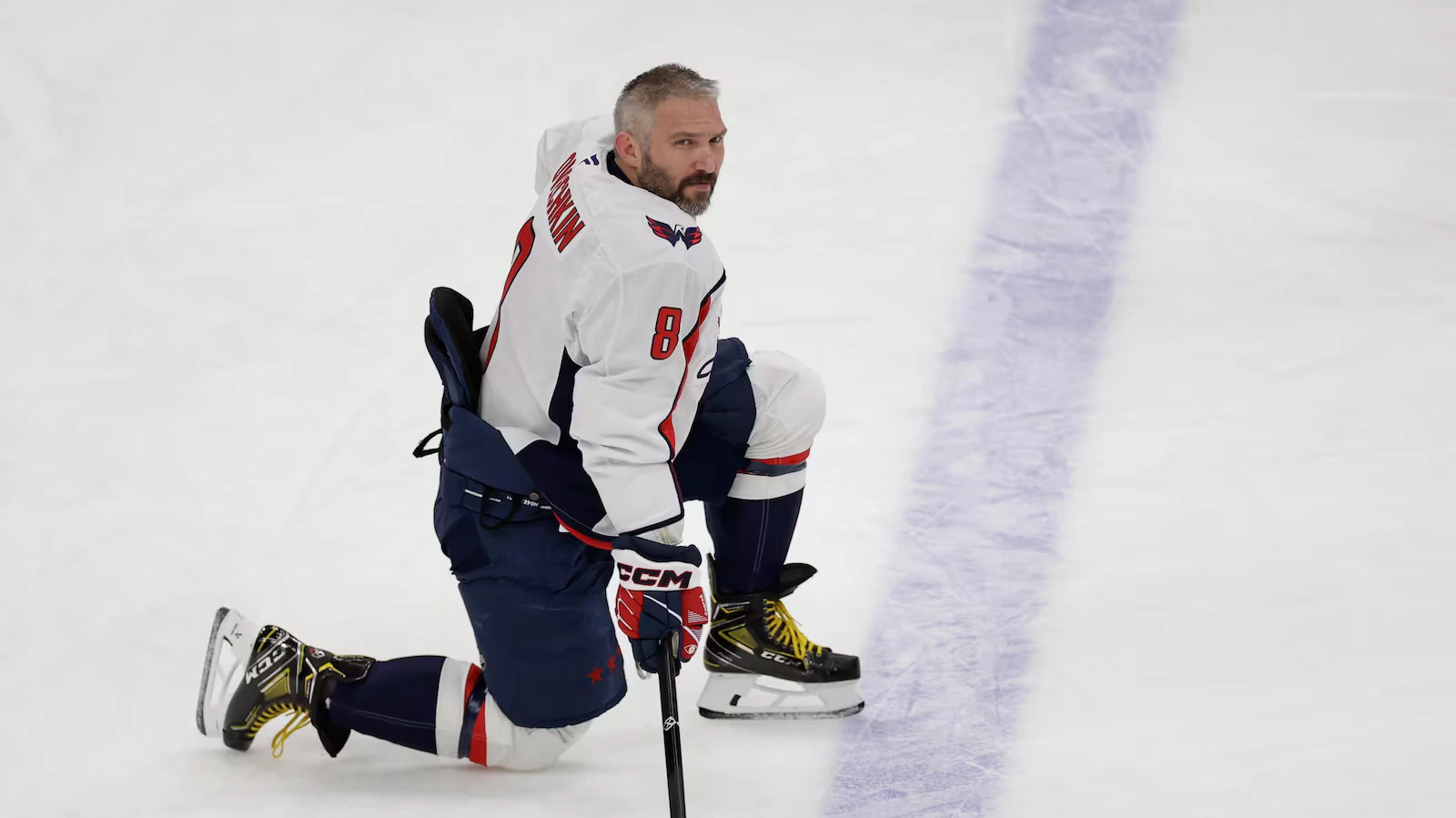 ഹോക്കി ഇതിഹാസം! 895-ാം ഗോളുമായി ഓവെച്കിൻ ഗ്രെറ്റ്‌സ്‌കിയുടെ റെക്കോർഡ് തകർത്തു