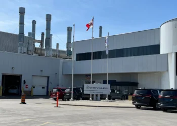 കാനഡയിലെ തൊഴിൽ നഷ്ടങ്ങൾക്ക് കാരണം യു.എസ് താരിഫുകൾ: കമ്പനികൾപറയുന്നു 1 കാനഡയിലെ തൊഴിൽ നഷ്ടങ്ങൾക്ക് കാരണം യു.എസ് താരിഫുകൾ: കമ്പനികൾപറയുന്നു