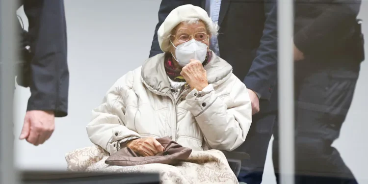 മുൻ നാസി ക്യാമ്പ് സെക്രട്ടറി, ഇർമ്ഗാർഡ് ഫർച്ച്നർ അന്തരിച്ചു 1 മുൻ നാസി ക്യാമ്പ് സെക്രട്ടറി, ഇർമ്ഗാർഡ് ഫർച്ച്നർ അന്തരിച്ചു