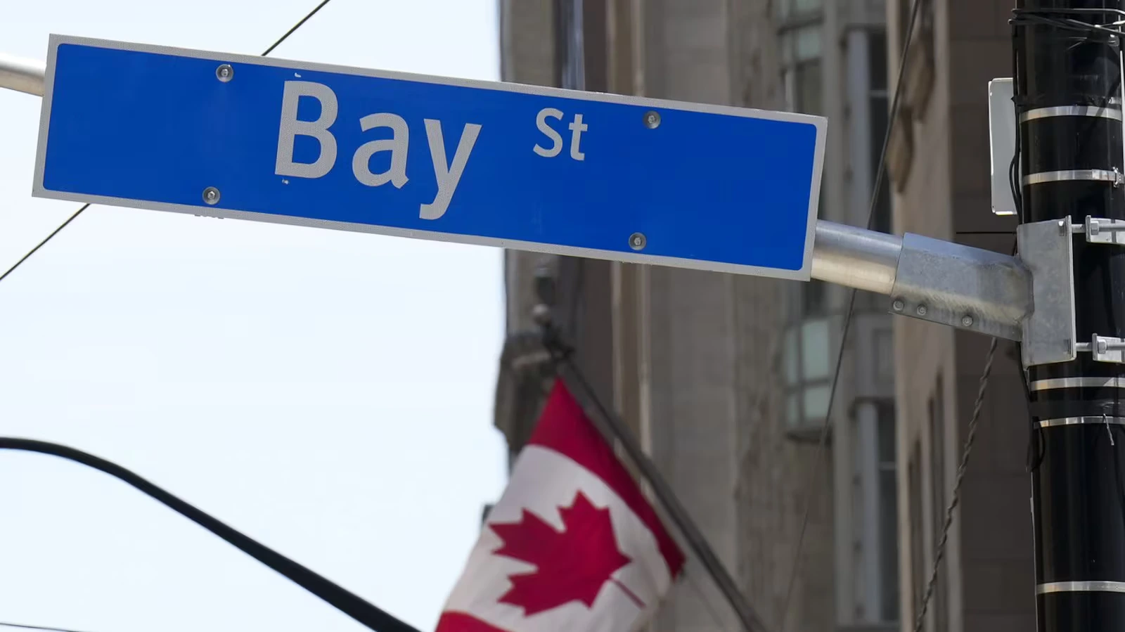 ട്രംപിന്റെ താരിഫ് നീക്കം: വിപണികൾ ചരിത്ര റെക്കോർഡിലേക്ക്!