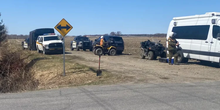 ക്യൂബെക് അതിർത്തിയിൽ മൂന്ന് പേർ അറസ്റ്റിൽ! 1 ക്യൂബെക് അതിർത്തിയിൽ മൂന്ന് പേർ അറസ്റ്റിൽ!