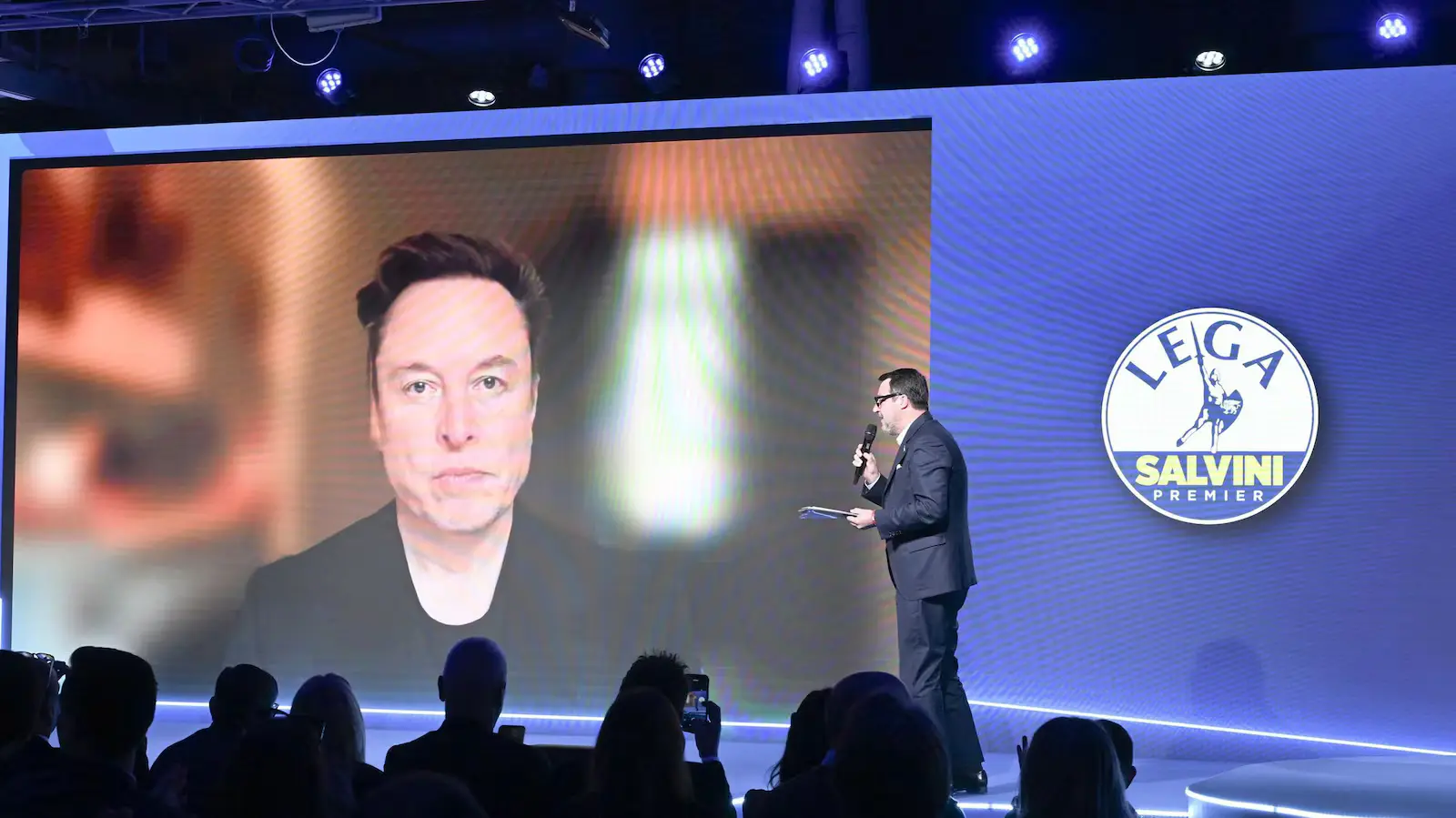 മസ്‌ക് ട്രംപിനോട് ‘NO’ പറയുന്നു! അമേരിക്ക-യൂറോപ്പ് താരിഫ് യുദ്ധത്തിൽ വഴിത്തിരിവ്