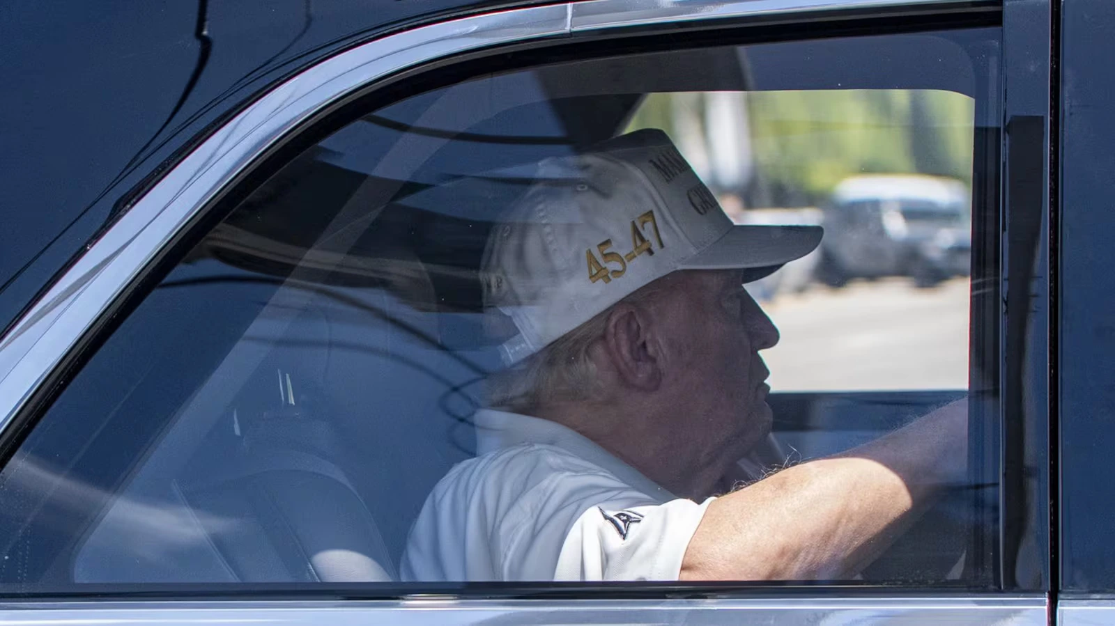 അമേരിക്കയുടെ പുതിയ താരിഫ് യുദ്ധം: 50-ലധികം രാജ്യങ്ങൾ ചർച്ചയ്ക്ക് തയ്യാറെടുക്കുന്നു!