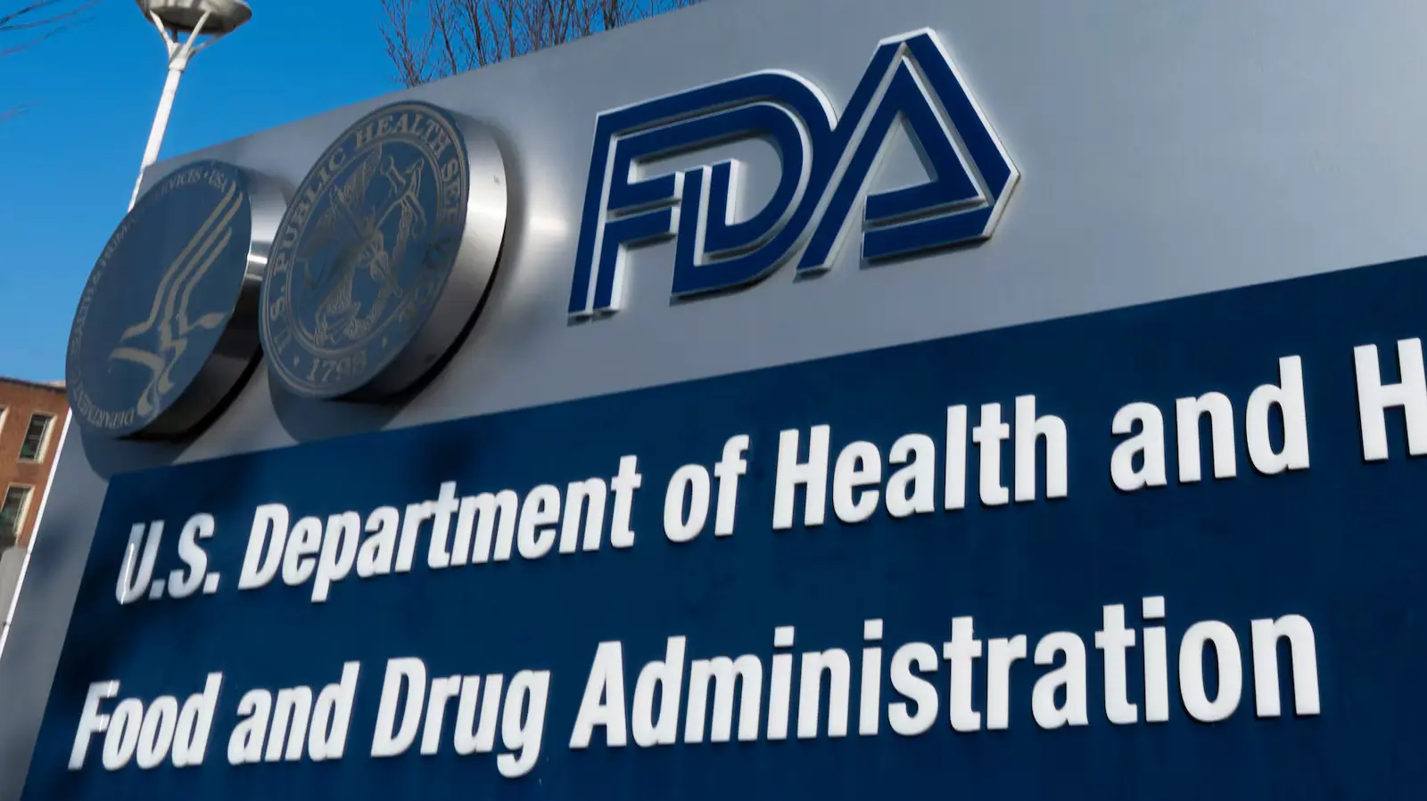 U.S. FDA, ജീവനക്കാരുടെ പിരിച്ചുവിടൽ: കാനഡയുടെ ആരോഗ്യ സുരക്ഷയ്ക്ക് ഭീഷണി