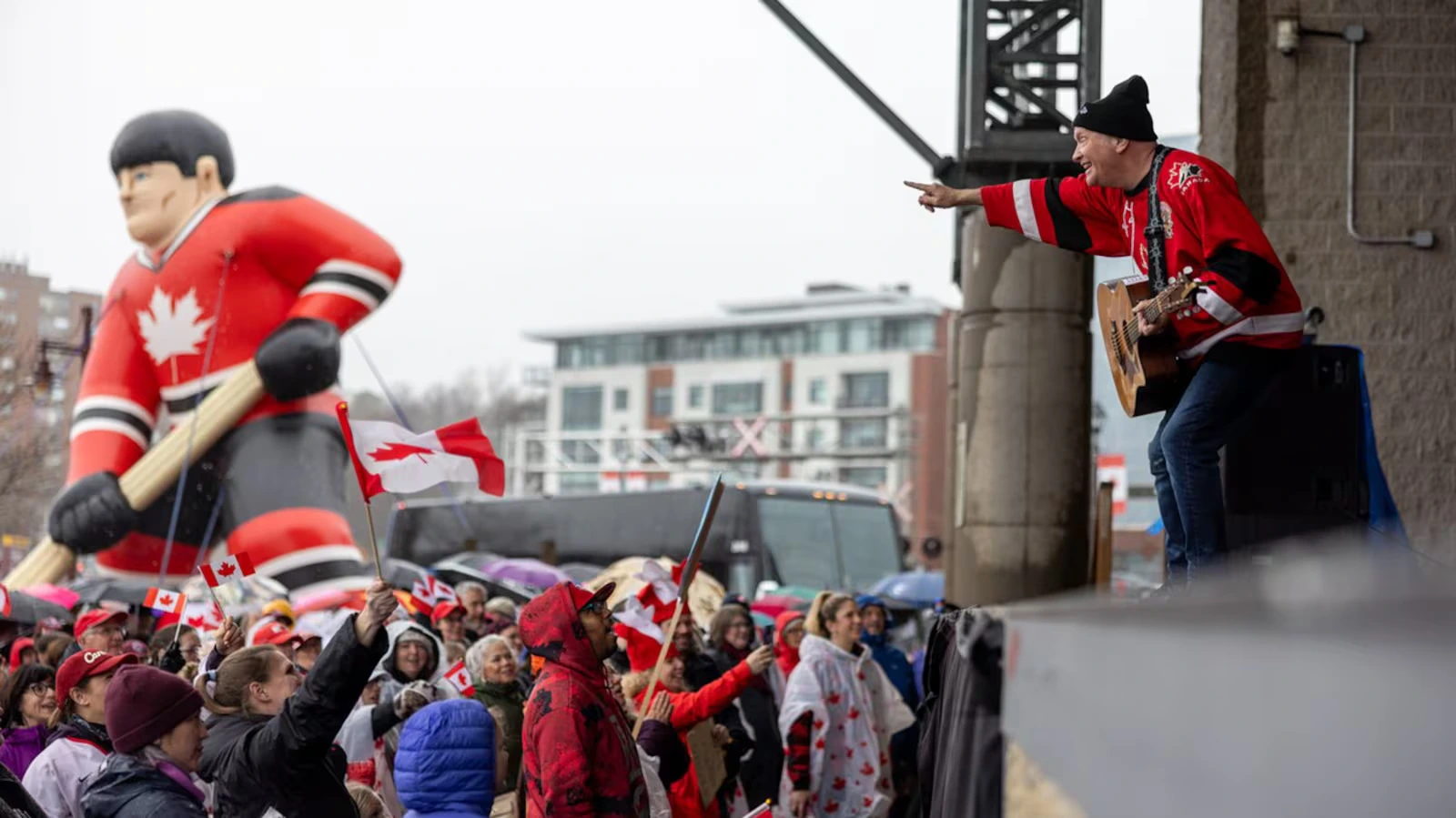 ട്രംപിന്റെ “51-ാമത് സംസ്ഥാനം” പരാമർശത്തിനെതിരെ കനേഡിയൻ നഗരങ്ങളിൽ വ്യാപക പ്രതിഷേധം