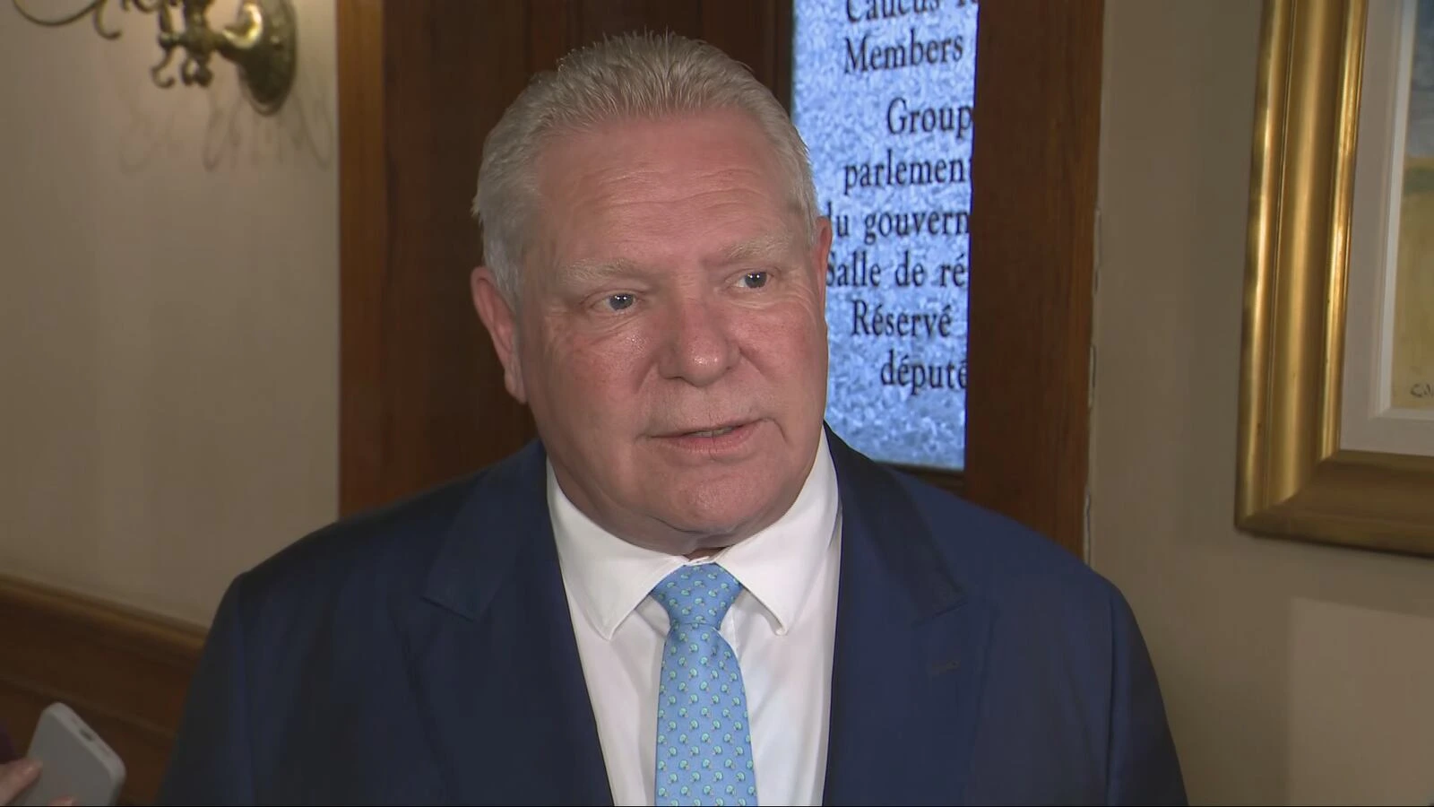 പോളുകൾ അവഗണിക്കുന്നത് വ്യാമോഹം; പോയിലീവ്രെയെ വിമർശിക്കുന്നു