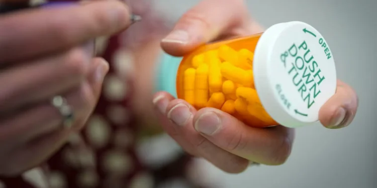 കനേഡിയൻ മരുന്ന് നിർമാണ മേഖല അനിശ്ചിത്വത്തിൽ