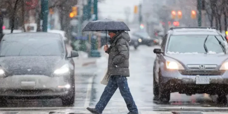 ക്യൂബെക്കിൽ വീണ്ടും ഹിമവർഷം വ്യാഴാഴ്ചയോടെ തിരിച്ചെത്തും 1 ക്യൂബെക്കിൽ വീണ്ടും ഹിമവർഷം വ്യാഴാഴ്ചയോടെ തിരിച്ചെത്തും