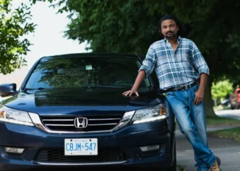 ഗിന്നസ് തൂക്കാൻ വളയം പിടിച്ച് നയാഗ്ര മലയാളി