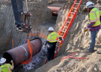 കീസ്റ്റോൺ ഓയിൽ പൈപ്പ്ലൈൻ ചോർച്ചയെ തുടർന്ന് തടസ്സപ്പെട്ടു 9 കീസ്റ്റോൺ ഓയിൽ പൈപ്പ്ലൈൻ ചോർച്ചയെ തുടർന്ന് തടസ്സപ്പെട്ടു