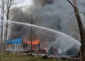 സെന്റ് തോമസിലെ ഫാക്ടറിയിൽ തീപിടിത്തം