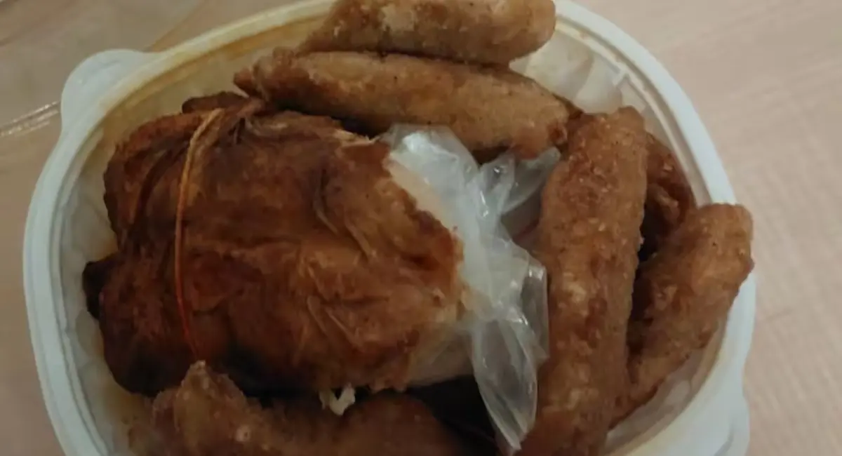 റോട്ടിസ്സറി ചിക്കനിൽ മയക്കുമരുന്ന് കണ്ടെത്തി