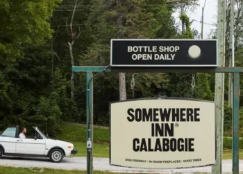 യു.എസ്. യാത്ര ഒഴിവാക്കി കാനഡയിൽ അവധിക്കാല തിരക്ക്