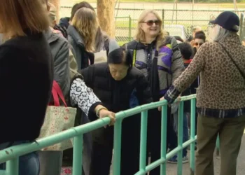 വാൻകൂവർ ഉപതിരഞ്ഞെടുപ്പിൽ വോട്ടർമാർ നീണ്ട കാത്തിരിപ്പിൽ