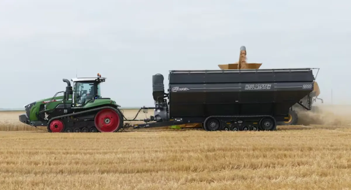 താരിഫുകൾ അവരുടെ ജീവിതത്തെ ബാധിക്കുന്നുവെന്ന് അമേരിക്കൻ കർഷകർ