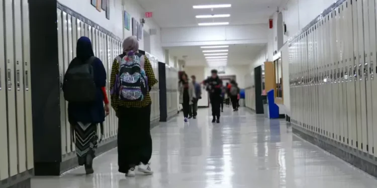 സ്കൂൾ ടാക്സ് വർദ്ധിച്ചു