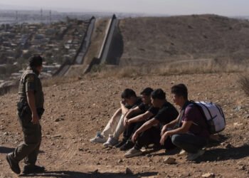 ട്രംപിന്റെ കർശന കുടിയേറ്റ നയങ്ങൾ നിയമ തർക്കങ്ങളിലേക്ക് നയിക്കുന്നു