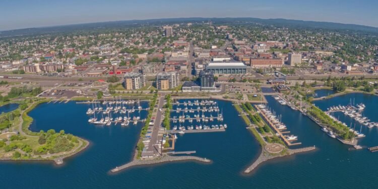 അന്താരാഷ്ട്ര തലത്തിൽ റിക്രൂട്ട്മെന്റ് നടത്താൻ ആഗ്രഹിക്കുന്നവരാണോ?; തൊഴിലുടമകളെ ക്ഷണിച്ച് തണ്ടർ ബേ 1 അന്താരാഷ്ട്ര തലത്തിൽ റിക്രൂട്ട്മെന്റ് നടത്താൻ ആഗ്രഹിക്കുന്നവരാണോ?; തൊഴിലുടമകളെ ക്ഷണിച്ച് തണ്ടർ ബേ