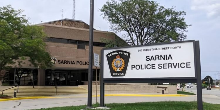 സർനിയയിൽ തിരഞ്ഞെടുപ്പ് ബോർഡുകൾ മോഷ്ടിക്കപ്പെട്ടു 1 സർനിയയിൽ തിരഞ്ഞെടുപ്പ് ബോർഡുകൾ മോഷ്ടിക്കപ്പെട്ടു