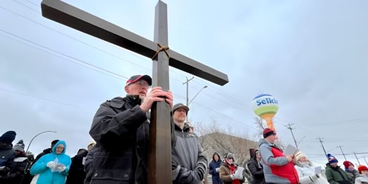 ജീസസിന്റെ കുരിശുവാഹനത്തിനെ സ്മരിച്ച് സെൽക്കിർക്കിൽ ‘Way of the Cross’
