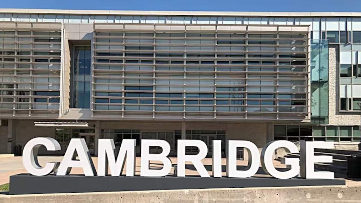 ഉപയോഗശൂന്യമായ ട്രാഫിക് ബാരിയറുകൾ നീക്കം ചെയ്യാൻ കേംബ്രിഡ്ജ് സിറ്റി