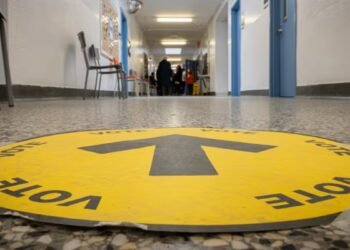 ഇനിയും വോട്ടർ പട്ടികയിൽ പേരില്ലേ? തിരഞ്ഞെടുപ്പ് ദിവസവും രജിസ്റ്റർ ചെയ്യാം