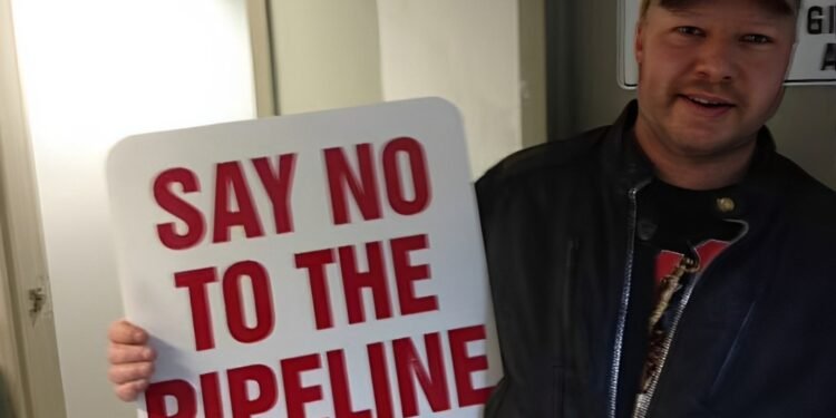 പരിസ്ഥിതി ആശങ്കകൾക്കിടയിലും ‘എനർജി ഈസ്റ്റ്’ പൈപ്പ്‌ലൈൻ പദ്ധതി പുനരാരംഭിക്കുന്നു!