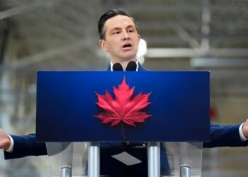 താരിഫ് നഷ്ടം തടയാൻ പൊയിലിവ്രെയുടെ 1 ബില്യൺ ഡോളർ പദ്ധതി