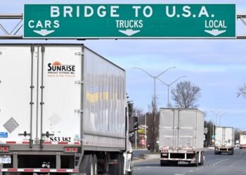 താരിഫ് തർക്കത്തിൽ ഒന്റാരിയോ ട്രക്ക് മേഖല പ്രതിസന്ധിയിൽ