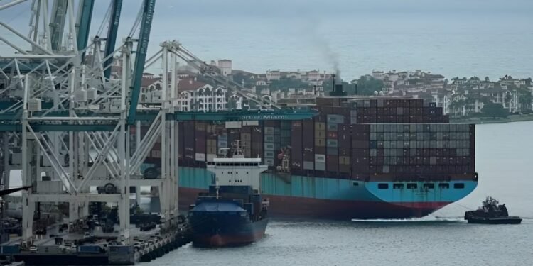 കപ്പൽ ഗതാഗതത്തിലെ CO₂ പുറന്തള്ളൽ