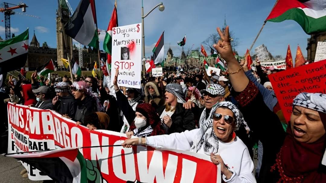 ഇസ്രയേലിലേക്കുള്ള ആയുധ കയറ്റുമതി തുടരുന്നതിനെതിരെ പാർലമെന്റ് ഹില്ലിൽ പ്രതിഷേധം