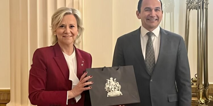 യൂറോപ്പുമായി വ്യാപാര ബന്ധം ശക്തിപ്പെടുത്താൻ മാനിറ്റോബയുടെ പുതിയ തുറമുഖ പദ്ധതി 1 യൂറോപ്പുമായി വ്യാപാര ബന്ധം ശക്തിപ്പെടുത്താൻ മാനിറ്റോബയുടെ പുതിയ തുറമുഖ പദ്ധതി