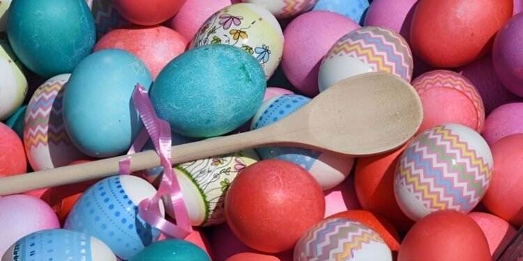 മുട്ടവില കുതിച്ചുയരുന്നു; ഈസ്റ്റർ ആഘോഷത്തിന് കിഴങ്ങും കല്ലും ഉപയോഗിച്ച് അമേരിക്കക്കാർ 1 മുട്ടവില കുതിച്ചുയരുന്നു; ഈസ്റ്റർ ആഘോഷത്തിന് കിഴങ്ങും കല്ലും ഉപയോഗിച്ച് അമേരിക്കക്കാർ