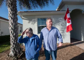 അമേരിക്ക വിടുന്നു സ്നോബേർഡുകൾ