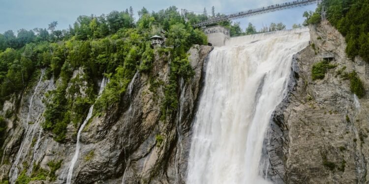 കാനഡയിൽ ഒരു സാഹസികയാത്ര പോയാലോ? എവിടേക്ക് എന്നാണോ? ഇതാണാ അഞ്ച് സ്ഥലങ്ങൾ