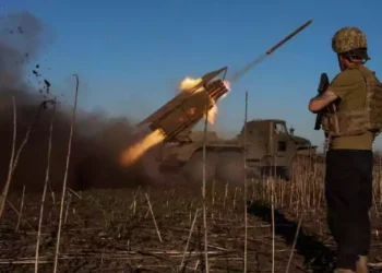 റൂബിയോ യോഗത്തിൽ എത്തിയില്ല; ഉക്രെയിൻ സമാധാന ചർച്ചകള് തടസ്സപ്പെട്ടു 6 റൂബിയോ യോഗത്തിൽ എത്തിയില്ല; ഉക്രെയിൻ സമാധാന ചർച്ചകള് തടസ്സപ്പെട്ടു