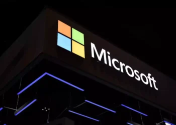 പണിഎടുക്കാത്തവർക്ക് പണി കൊടുത്തു microsoft