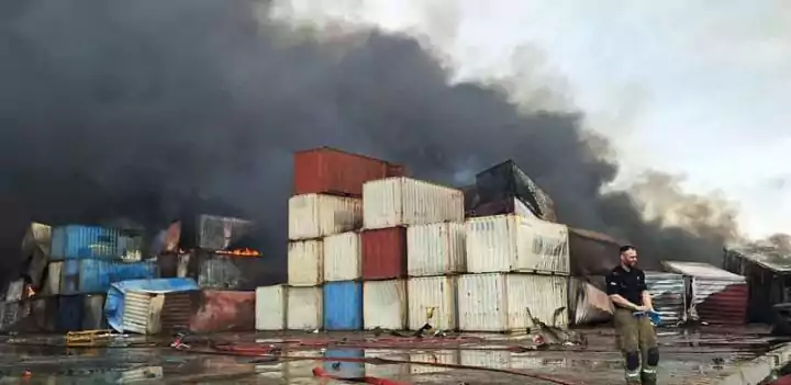 ഇറാൻ തുറമുഖ സ്ഫോടനം: ദുഃഖചാരണത്തിൽ നിന്നും പ്രതിഷേതത്തിലേക്ക്