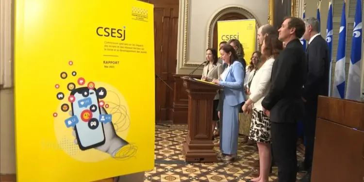 മാതാപിതാക്കളുടെ സമ്മതം വേണ്ട; ക്യുബെക്കിൽ കുട്ടികളുടെ സോഷ്യൽ മീഡിയയ്ക്ക് നിയന്ത്രണം 1 മാതാപിതാക്കളുടെ സമ്മതം വേണ്ട; ക്യുബെക്കിൽ കുട്ടികളുടെ സോഷ്യൽ മീഡിയയ്ക്ക് നിയന്ത്രണം