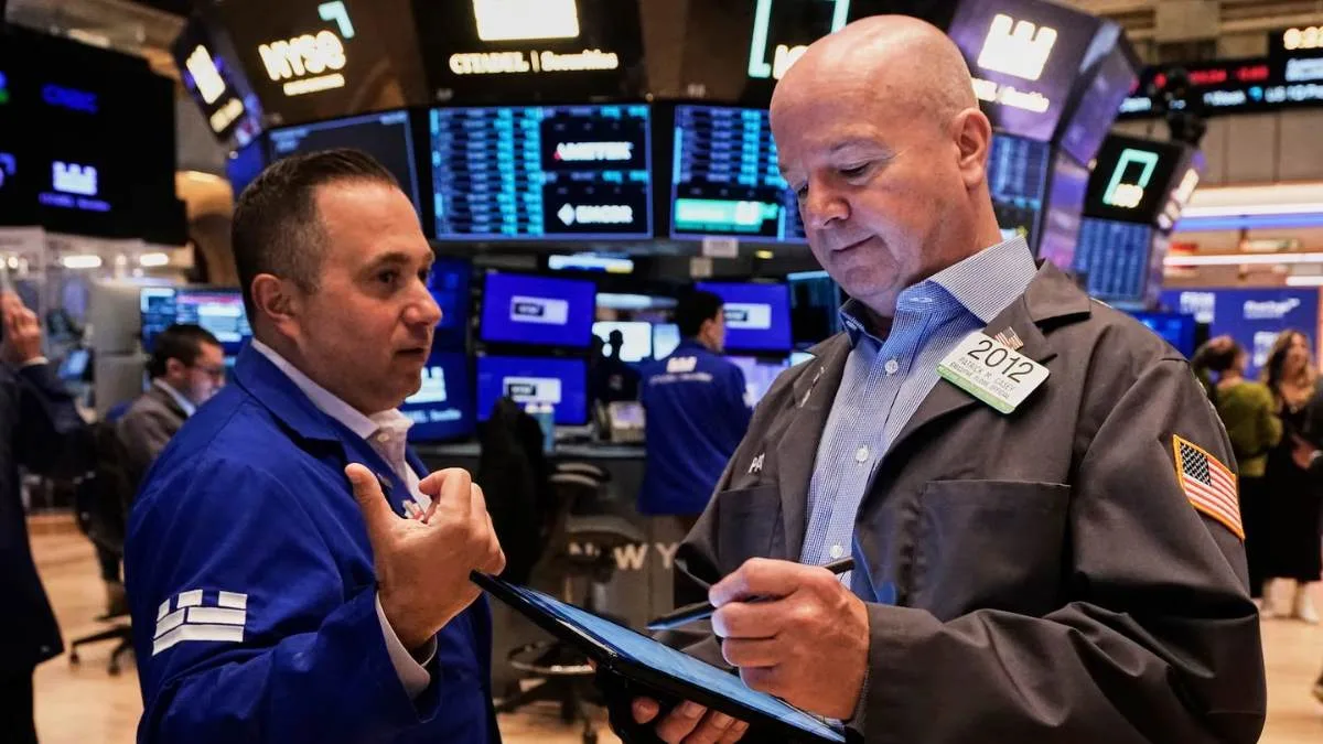 താരിഫ് അനിശ്ചിതത്വങ്ങൾക്കിടയിൽ വാൾസ്ട്രീറ്റ് ശക്തമായ മുന്നേറ്റങ്ങൾക്ക് ശേഷം താഴോട്ട്!