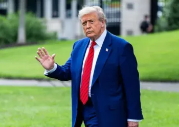 ഇന്ത്യാ-പാക് തർക്കത്തിൽ മധ്യസ്ഥത: ട്രംപിനെ സമാധാന നോബലിന് നാമനിർദ്ദേശം ചെയ്യാൻ പാകിസ്ഥാൻ