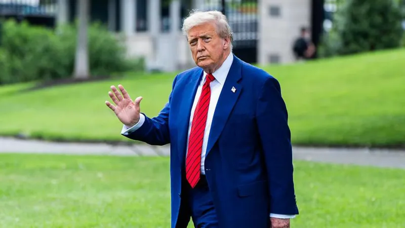 ഇന്ത്യാ-പാക് തർക്കത്തിൽ മധ്യസ്ഥത: ട്രംപിനെ സമാധാന നോബലിന് നാമനിർദ്ദേശം ചെയ്യാൻ പാകിസ്ഥാൻ