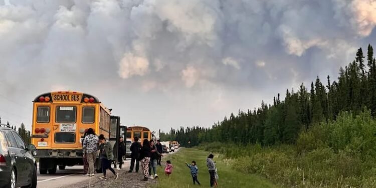 സസ്‌കാച്ചെവാനിലെ കാട്ടുതീ: സർക്കാർ പ്രതികരണം വൈകിയതിൽ ഓംബുഡ്‌സ്‌മാന് പ്രതിഷേധം