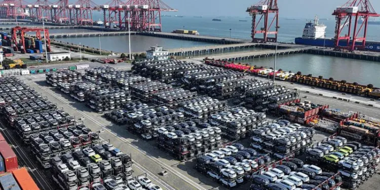 ഇലക്ട്രിക് വാഹന യുഗത്തിൽ ചൈനയുടെ ആധിപത്യം: ലോകത്തിന് മാതൃകയോ? 1 ഇലക്ട്രിക് വാഹന യുഗത്തിൽ ചൈനയുടെ ആധിപത്യം: ലോകത്തിന് മാതൃകയോ?