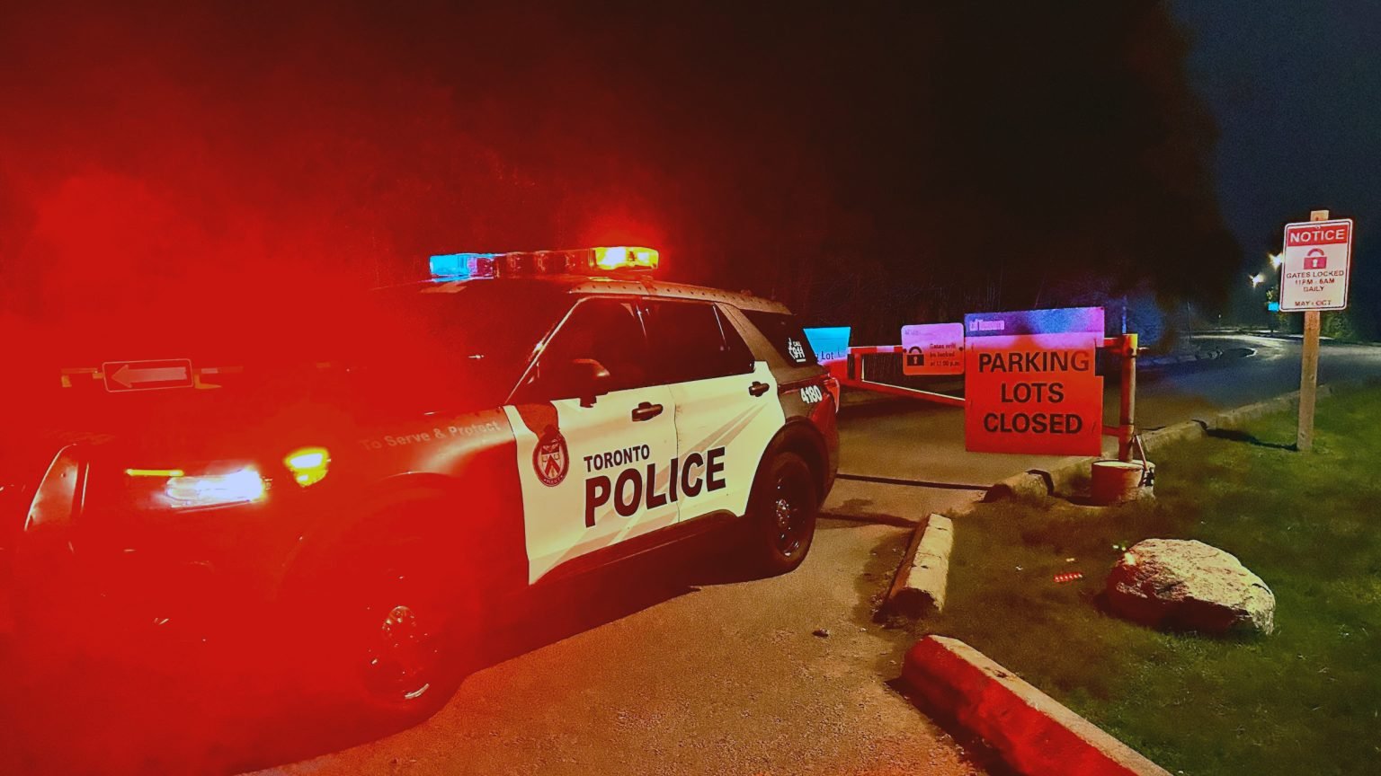 ബ്ലഫേഴ്‌സ് പാർക്കിൽ രണ്ട് കൗമാരക്കാർക്ക് കുത്തേറ്റു; രണ്ടുപേർ അറസ്റ്റിൽ