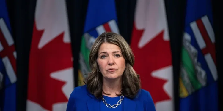 കാനഡയിൽ നിന്ന് വേർപിരിയാനുള്ള ആൽബർട്ടയുടെ ആഗ്രഹം വർധിക്കുന്നു; പ്രീമിയർ ഡാനിയേൽ സ്മിത്ത്