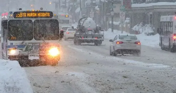 ലണ്ടൻ-മിഡിൽസെക്സിൽ ശക്തമായ കാറ്റിനും മഞ്ഞുവീഴ്ചക്കും സാധ്യത; ജാഗ്രത നിർദേശം