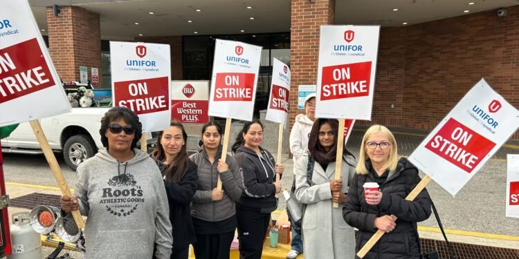 വിൻസർ ബെസ്റ്റ് വെസ്റ്റേൺ പ്ലസിൽ തൊഴിലാളികൾ സമരത്തിൽ; വേണ്ടത് ന്യായവേതനം